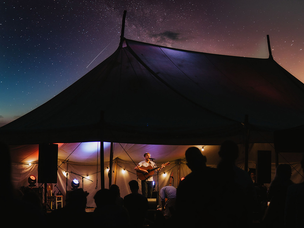 placeholder image sq